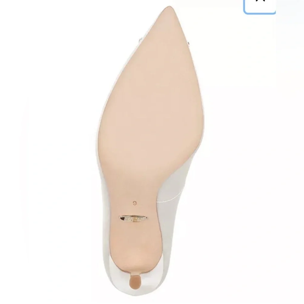 Badgley Mischka White Heels with Crystal Embellishment Size 8 - Picture 5 of 9